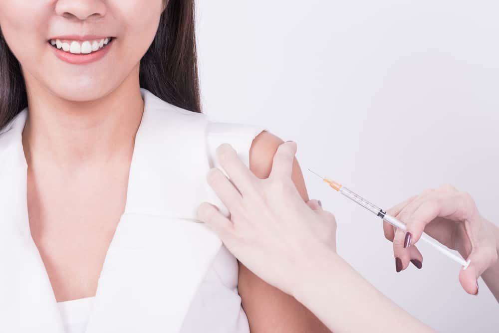 آیا واکسیناسیون HPV از سرطان دهانه رحم جلوگیری می‌کند؟